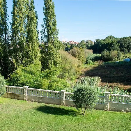 El Castanal Con Piscina Privada ויגו