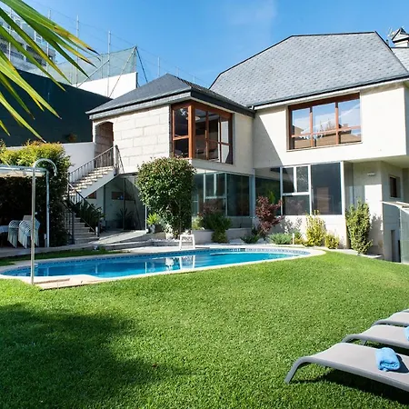 El Castanal Con Piscina Privada Feriehus *