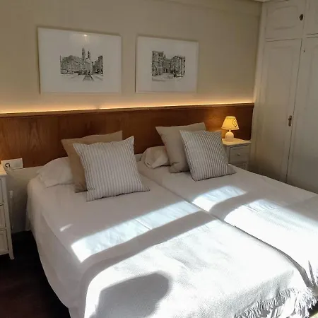 El Castanal Con Piscina Privada * Vigo