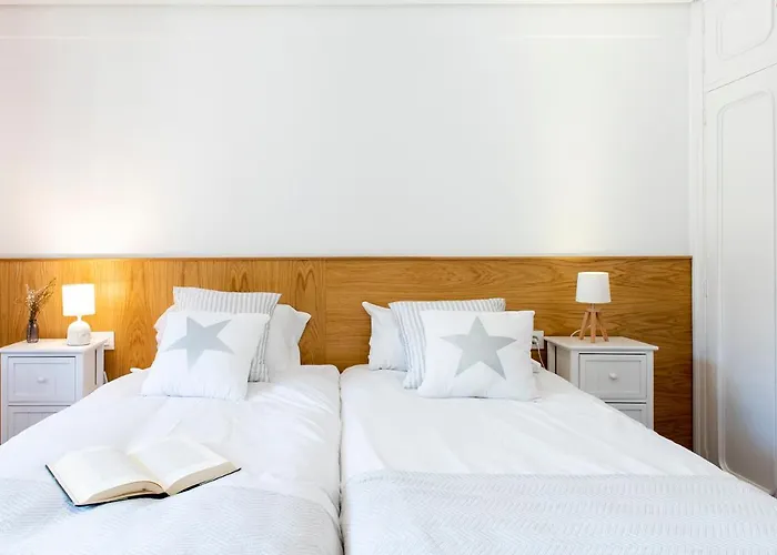 El Castanal Con Piscina Privada * Виго